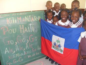 Haitian school children in Ouanaminthe